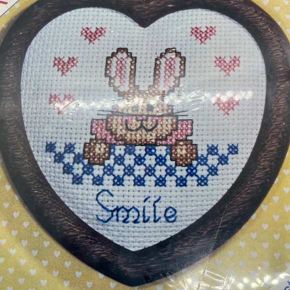 counted cross stitch kit kits for kids Heart Frame Bunny Pattern - Picture 4 of 4